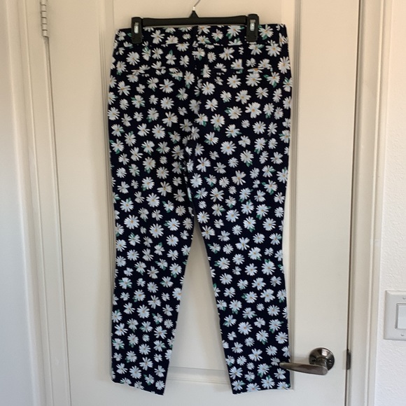 ON pixie pant - Picture 4 of 10